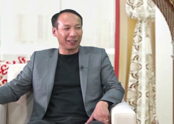 Зордуктоого шектелген актёр Чыңгыз Мамаевдин иши боюнча соттук отурум уланып жатат