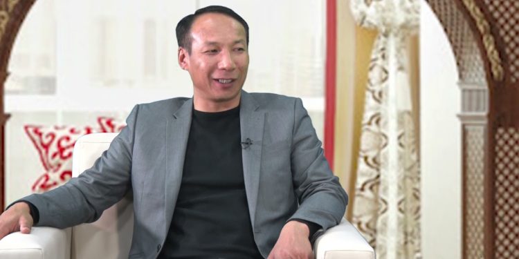 Зордуктоого шектелген актёр Чыңгыз Мамаевдин иши боюнча соттук отурум уланып жатат