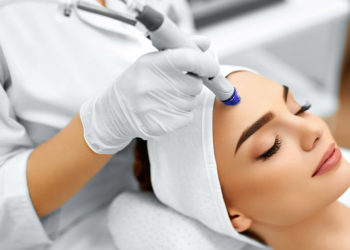 Жаркынбек Касымбеков: «Бишкектеги косметологиялык борборлордун көбү талапка жооп бербейт, барбай тургула!»