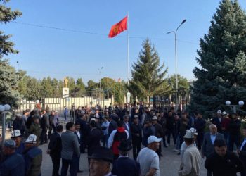 Эрбол Султанбаев: «Өзгөн тургундарына Кемпир-Абад боюнча кеңири маалымат берилүүдө»