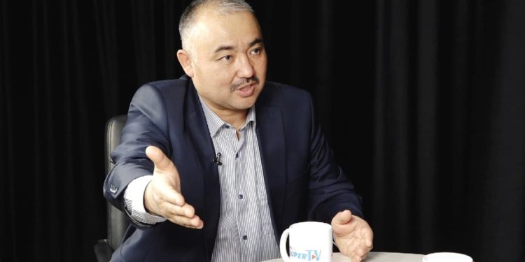 Нурланбек Шакиев Жогорку Кеңештин төрагасы болуп шайланды