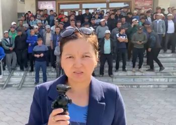 Акыйкатчы Атыр Абдрахматова: «Кемпир-Абад маселесин көтөрүп жүргөн Каныкей Аранова кечинде бошотулду»