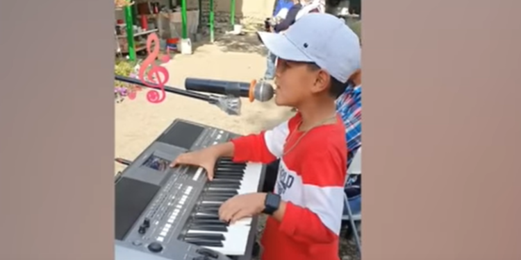 Ноокаттын тойлорун шаӊга бөлөгөн 12 жашар бала: «Мен өзүмдү «звезда» сезбейм»