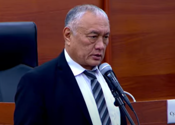 Депутат: «Баткенде үй сатылат деген жарнама көбөйдү. Көзөмөлгө албаса, ал жерде эч ким калбайт»