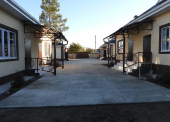 Баткен облусундагы УКМКнын аскер кызматкерлерине батирлер тапшырылды