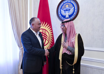 Төрага Нурланбек Шакиев Сауд Араб Падышалыгынын Кыргызстандагы элчисин кабыл алды
