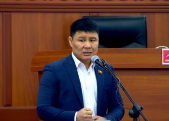 Депутат Икрамов: «Жолдорду курууда долбоордук документтерди иштеп чыгууга чыгым көп кетет»