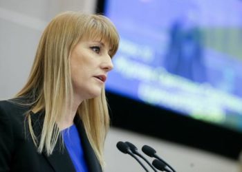 Шакиевдин Бишкектин 4 районун кыргызчалоо керек дегенине Орусиянын депутаты реакция кылды