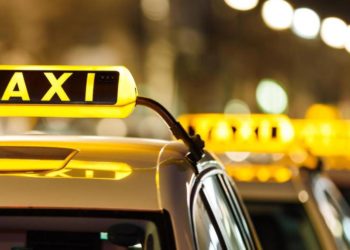 Москвада кыргызстандык таксист киши колдуу болду. Шектүү кармалды