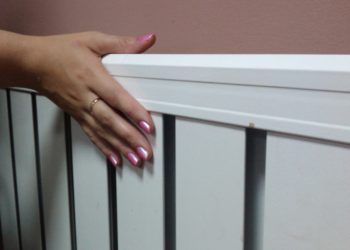 Бишкектеги 2 мектеп менен 2 бала бакчада жылуулук берүү токтотулду