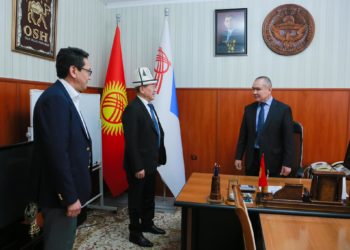 Оштун жаңы мэри эмгек жамаатка тааныштырылды (сүрөт)