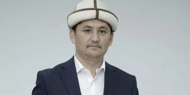 Азимбек Бекназаровдун уулу Руслан Бекназаров үй камагына чыкты