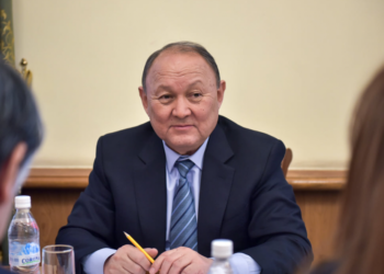 Бишкектин мэри кызматтан кетеби? Расмий жооп