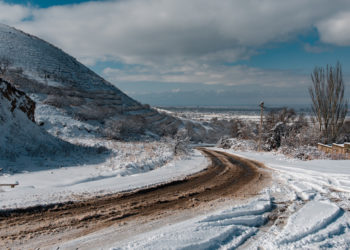 Кыргызстандын тоолуу райондорунда кар көчкү түшүшү мүмкүн
