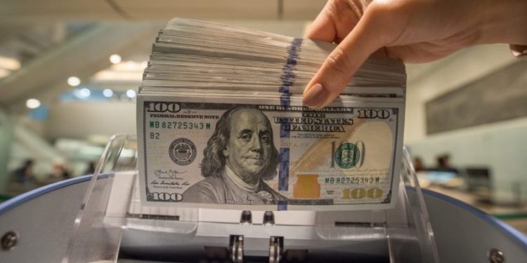 Банктардын валюталык операциялардан алган пайдасы сегиз эсе өстү