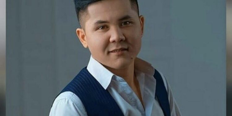 Ырчы Бекжан Темирхан жол кырсыгынан көз жумду