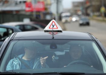 ИИМ: Айдоочулук күбөлүк алуу үчүн сынак тапшыргандардын 79 пайызы кулап калган