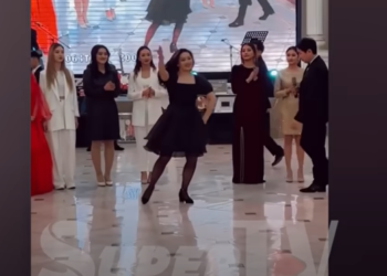 Тойдо Ёма вайнердин «шилекейин агызган» бийчи кыз: «12 жылдан бери бийлейм»