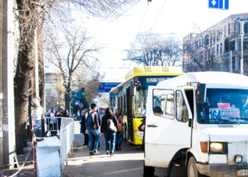 Бишкекте жол кире баасы азырынча көтөрүлбөйт