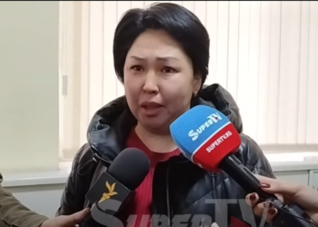 Орозайым Нарматованын эжеси: «Менин жападан жалгыз ушул бир тууганым калды. Башка менде эч ким жок»