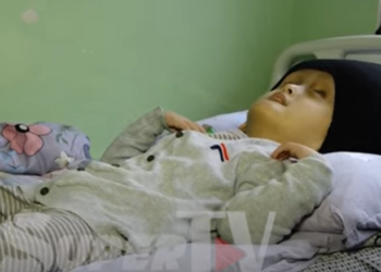 Чанда кезикчү ооруга чалдыккан 8 жаштагы баланын апасы элге кайрылды