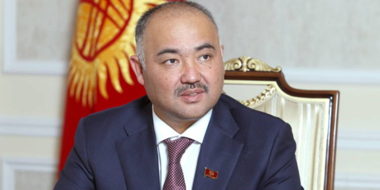 Бүгүн спикер баш болгон бир катар депутаттар Түркияга жөнөп кетишти