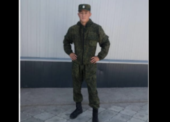 Чүйдө өзүн атып алды делген чек арачынын эжеси: «Иним көзүн ачты»