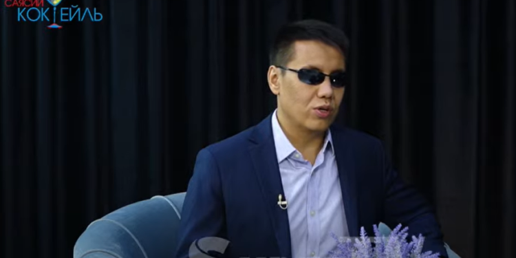 Дастан Бекешев: «Парламентте Элдик курултайда көтөрүлгөн эле маселелер көтөрүлөт»