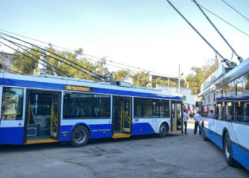 Бишкекте Жаңы жыл түнү коомдук транспорт түнкү 1ге чейин каттайт