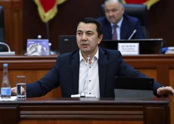 Депутаттар манжанын изи аркылуу 2024-жылдын 1-сентябрынан кийин добуш беришет