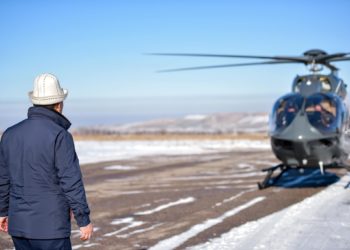 «Тез жардамга, туристтерге…» Садыр Жапаров ӨКМге алынган 2 тик учак кандай максатта колдонуларын айтты