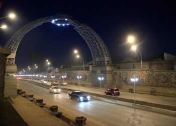 Ош шаарынын кире беришиндеги унаа тыгынынан улам дагы бир көчөдө кыймыл ачылат