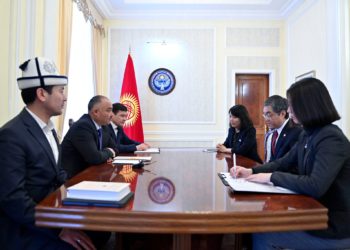 Төрага Нурланбек Шакиев Жапониянын Кыргызстандагы элчисин кабыл алды