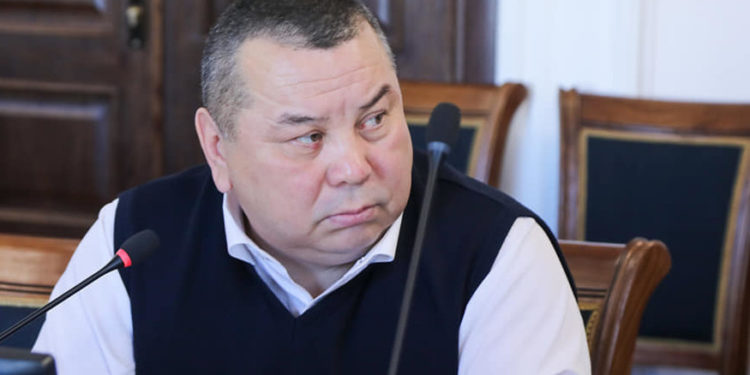 Депутат айыл чарба министрине өз каалоосу менен кызматтан кетүүнү сунуштады