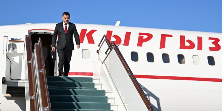 Садыр Жапаров Орусияга бейформал жолугушууга барат