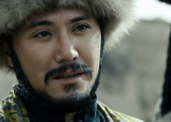 Назым Мендебаиров: «Азиз Мурадиллаев 1 айдын ичинде арыктап, ичине суу толуп, буттары шишип кетиптир»