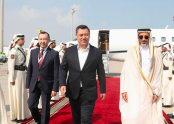 Садыр Жапаров Катарга барган учактын күйүүчү майы гана төлөндү