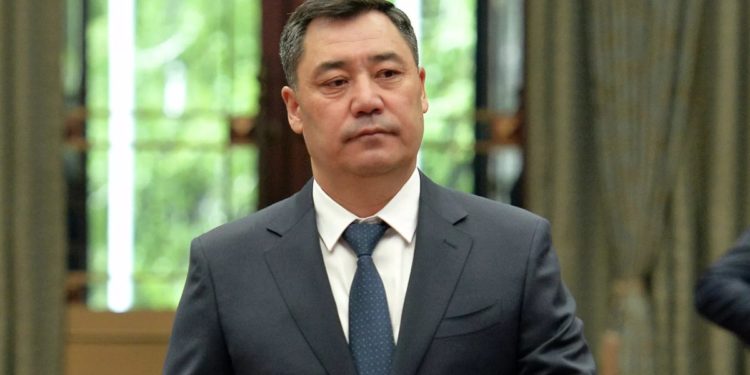 Садыр Жапаров башкы прокурордун дагы бир орун басарын кызматтан бошотту