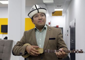 Филармониянын директорлугуна Кыргызбай Осмоновдун ордуна Азамат Болгонбаев барары тууралуу маалыматтар төгүндөлдү