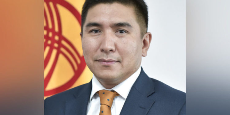 Нуртазин Жетыбаев мамкурулуш агенттигинин директорлугунан кетип, ордуна Мырзабек Жыпаркулов дайындалды