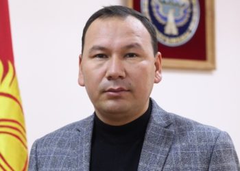 Түмөнбай Колдошов искусство университетинин ректору болуп дайындалганын айтты