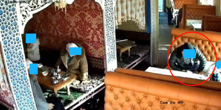 «Тараптар элдешкен». Ноокатта 7 жаштагы баланы сабаган жаран үй камагына чыкты