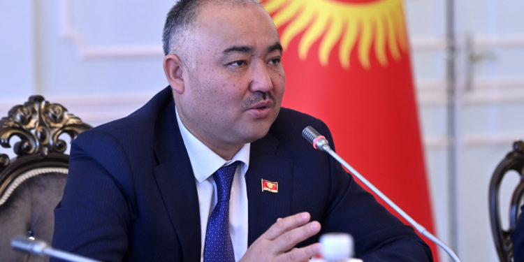 Төрага Нурланбек Шакиев Климаттын өзгөрүшүнүн шартында туруктуу өнүктүрүү боюнча кеңештин биринчи жыйынына катышты