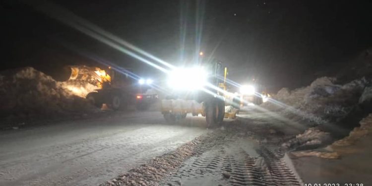 Кар көчкү түшкөн Бишкек-Ош унаа жолу толугу менен ачылды