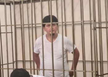 Жарандык активист Адилет Али Мыктыбек 5 жылга эркинен ажыратылып, сот залынан камакка алынды