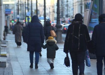 Орусияда дайынсыз болуп жаткан 11 жаштагы кыргызстандык табылды