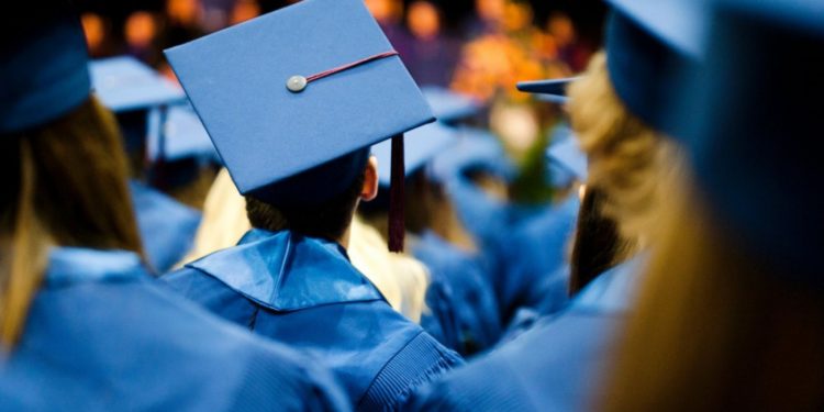 Бүгүнтөн баштап ЖОЖдорго келишимдик негизде окууга кабыл алуу башталды