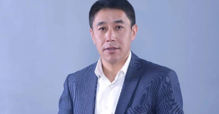 Ырчы Рустам Сагыналиев боор циррозуна чалдыккан. Ага Индияда операция жасоо керек болууда