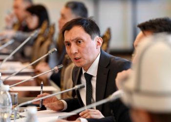 Кочкор-Атада бир топ жылдан бери 2 мектептин курулушу чечилбей жатат