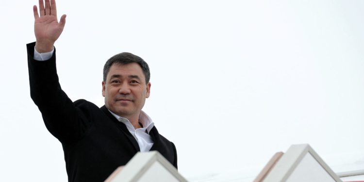 Садыр Жапаров бүгүн расмий сапар менен Венгрияга барат